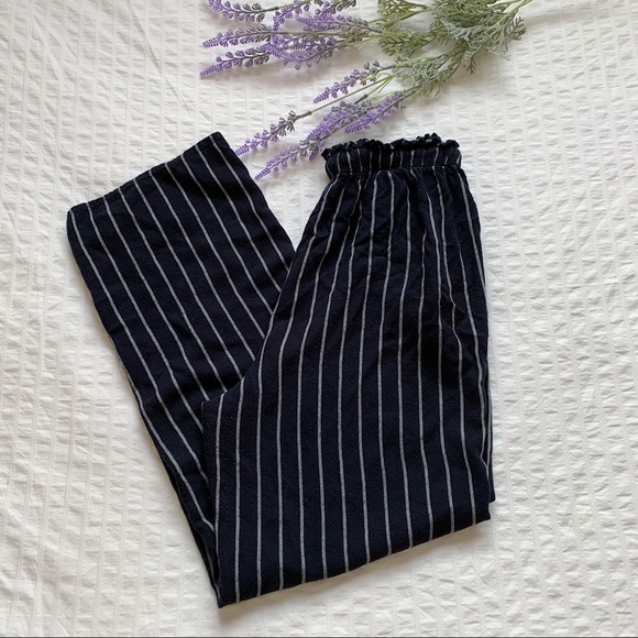 American Eagle Outfitters Pants - American Eagle Striped High-Rise Wide Leg Pant - M